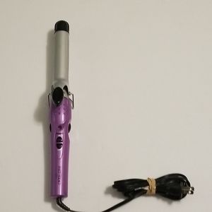 Bed head curling iron